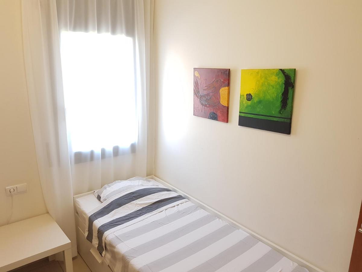 Beautiful Apartment 75M2 With View At The Beach, Pool, Parking Roses Exterior foto